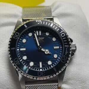 Invicta Pro Diver Men’s 43mm Quartz Blue Dial SS Mesh Bracelet Watch 47173 - NEW